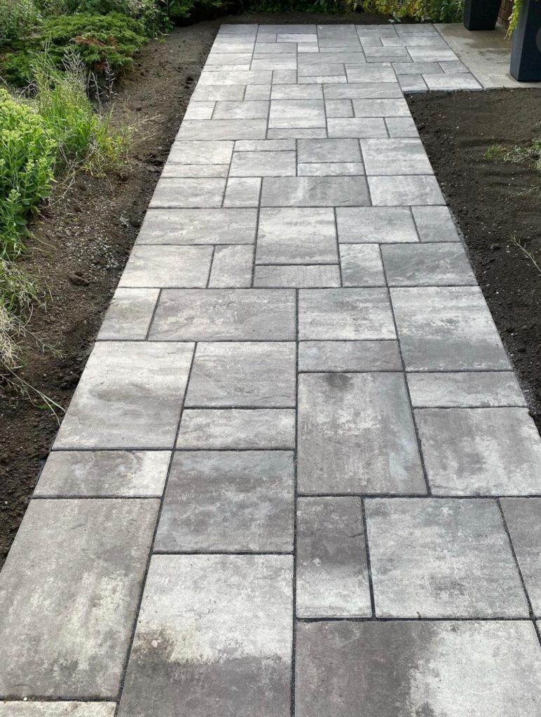 Toronto-woodworking-carpentry-and-landscaping-services-262733.jpg